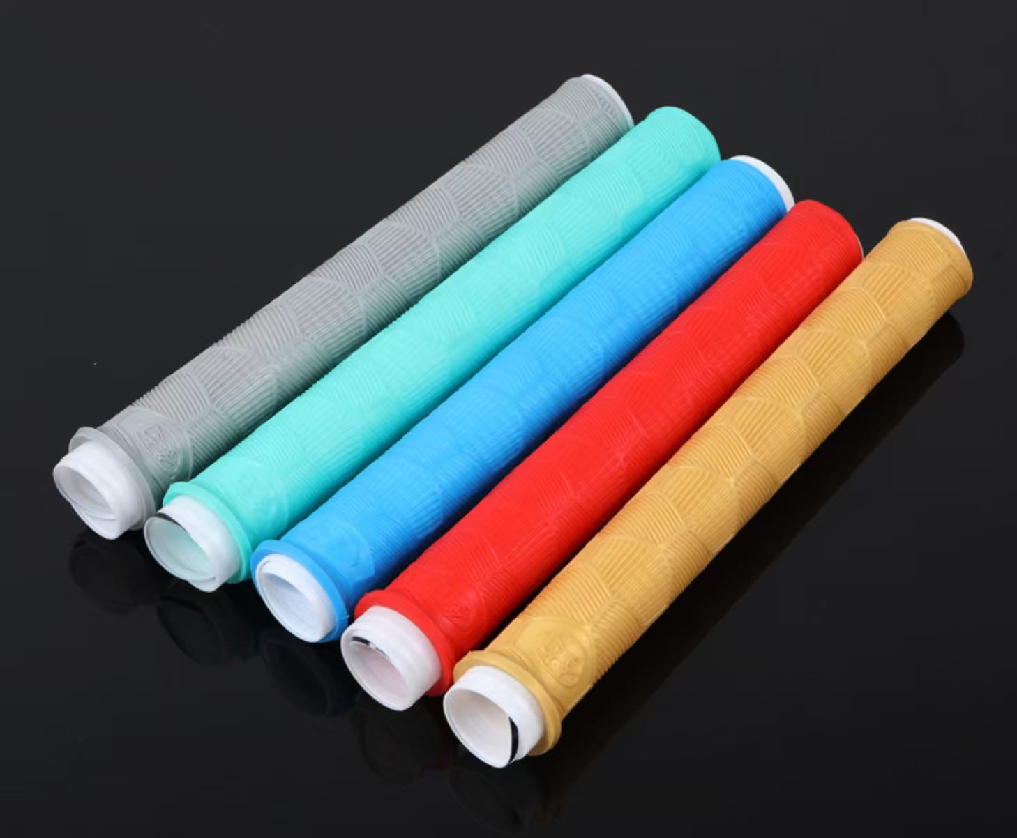 High-demand Extra-long Fishing Rod Handle with Non-slip, Wear-resistant Grip Tape, Wrapped with Sweat-absorbing Handle Tape