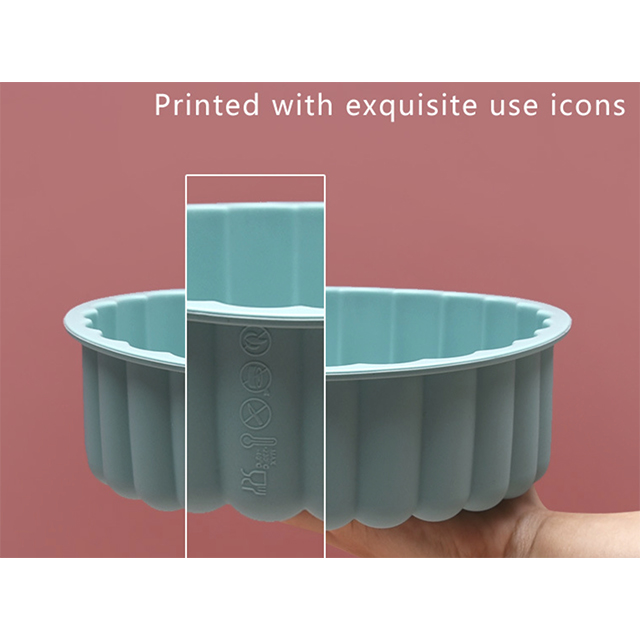Silicone Pleated Round Cake Mold
