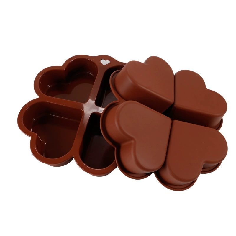 Silicone four-leaf clover cake mold (2) Silicone four-leaf clover cake mold (2)