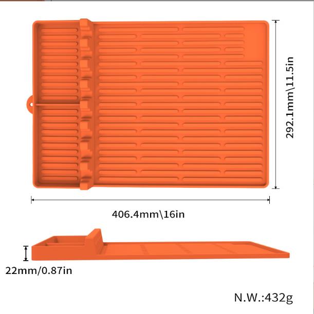 Silicone BBQ Tool Mat (2) Silicone BBQ Tool Mat (2)