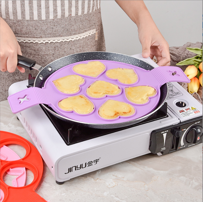 Kitchen Creative Silicone DIY Seven-Hole Pancake Egg Maker Cake Shaping Mold Non-Stick Baking Tool