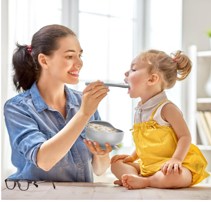 Children's silicone feeding tableware baby learning to eat snail bowl with suction cup plain silicone bowl baby anti-drop complementary food bowl