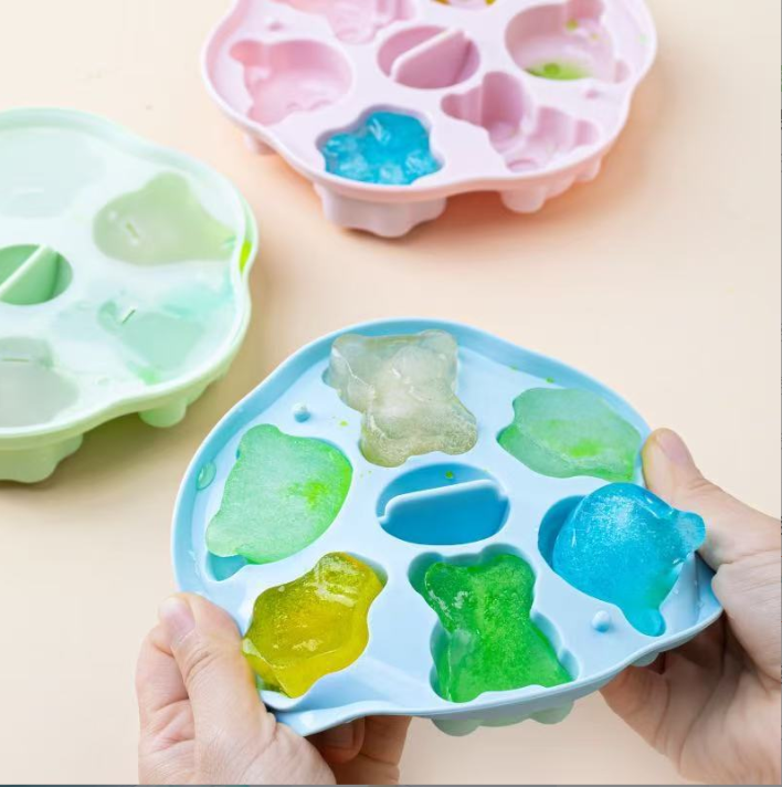 Factory Wholesale Silicone Ice Cube Tray, Household Bear-shaped Ice Cube Tray, Silicone Ice Cube Mold with Lid, Ice Cube And Popsicle Making