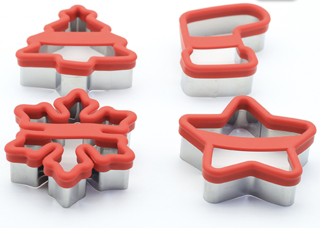 Christmas Themed Cookie Cutters 