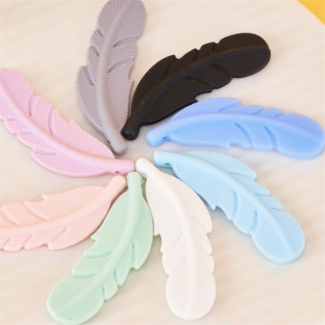 Silicone Feather Teething Stick