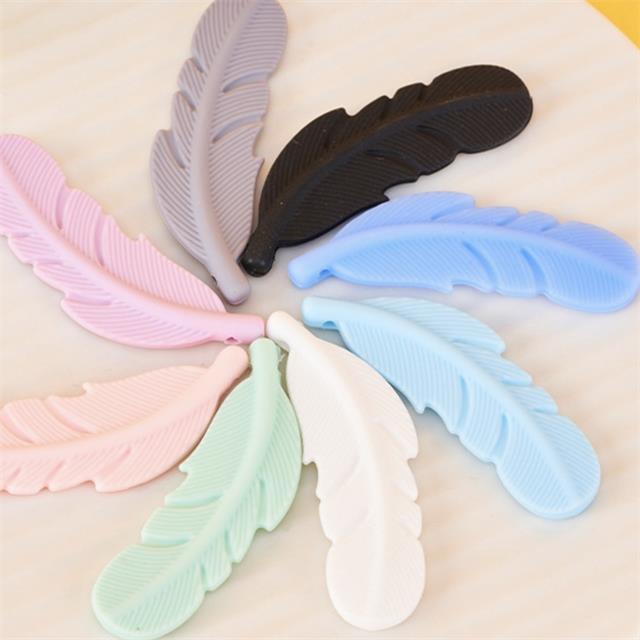 Silicone Feather Teething Stick