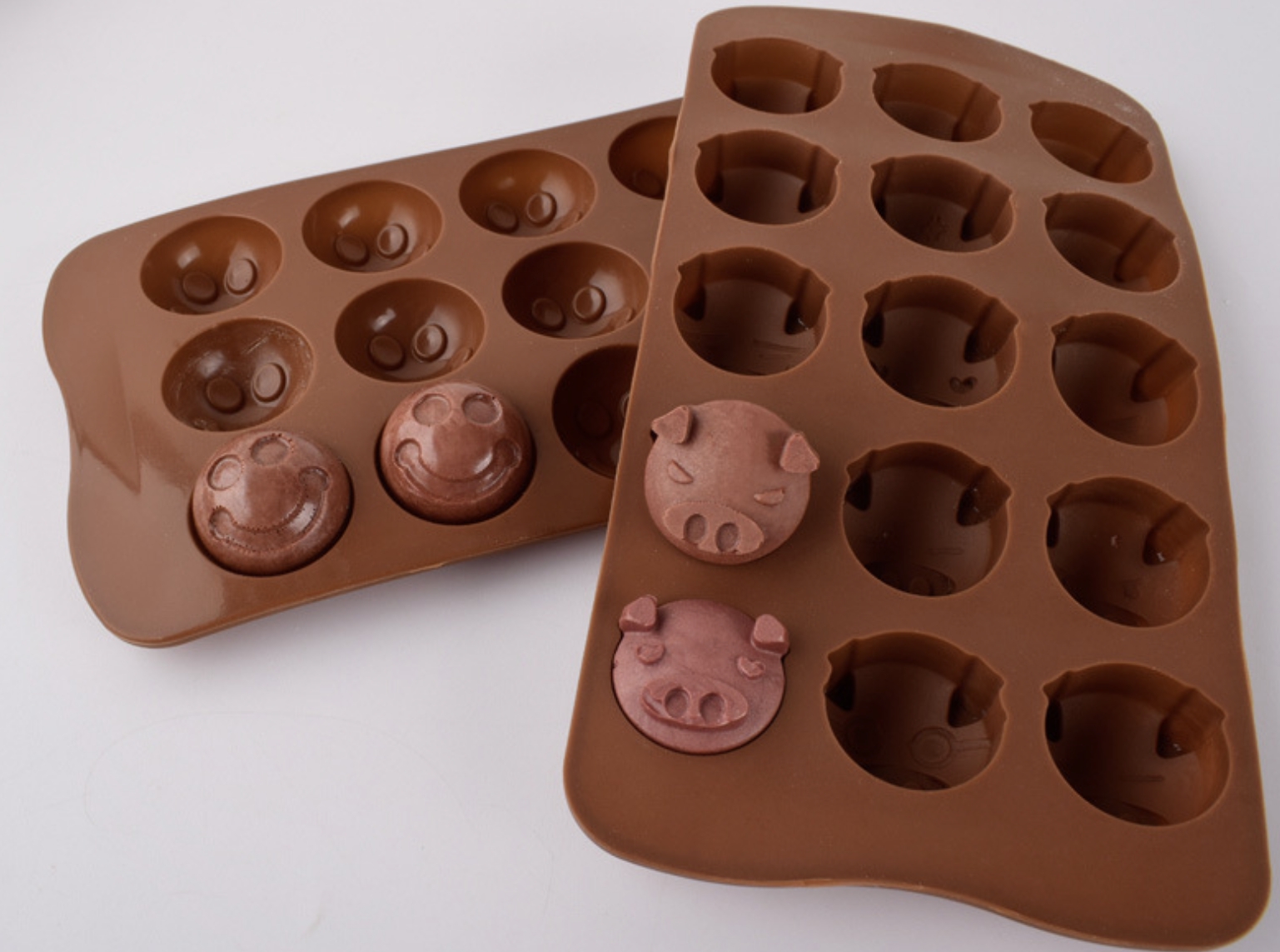 15 Cartoon Creative Baking Mold