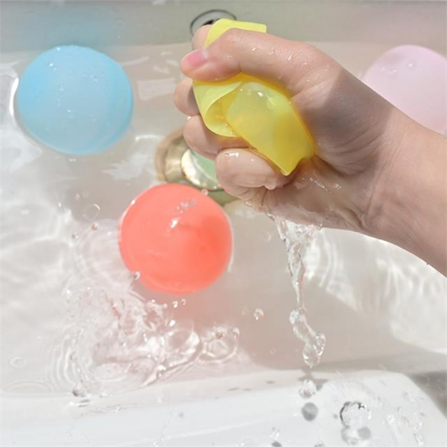 Silicone Water Ball