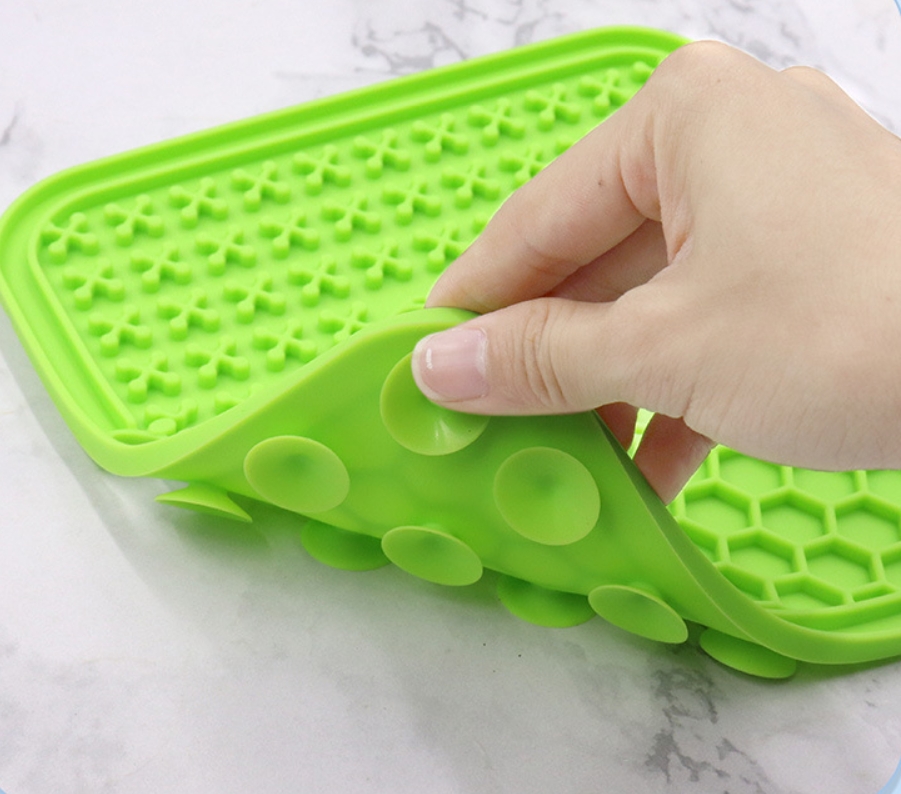 Square Suction Cup Pet Food Mat