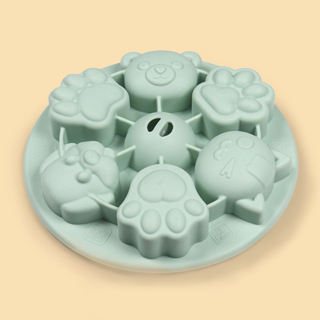 Silicone Cartoon Steamed Cake Mold