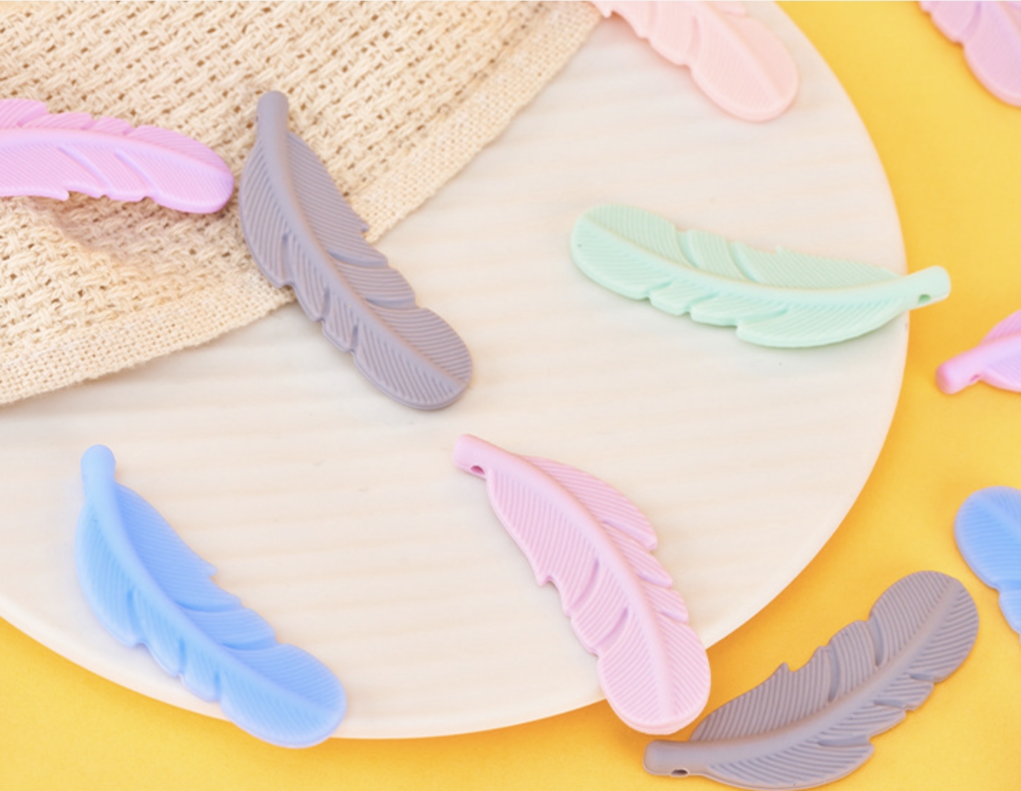Silicone Feather Teething Stick