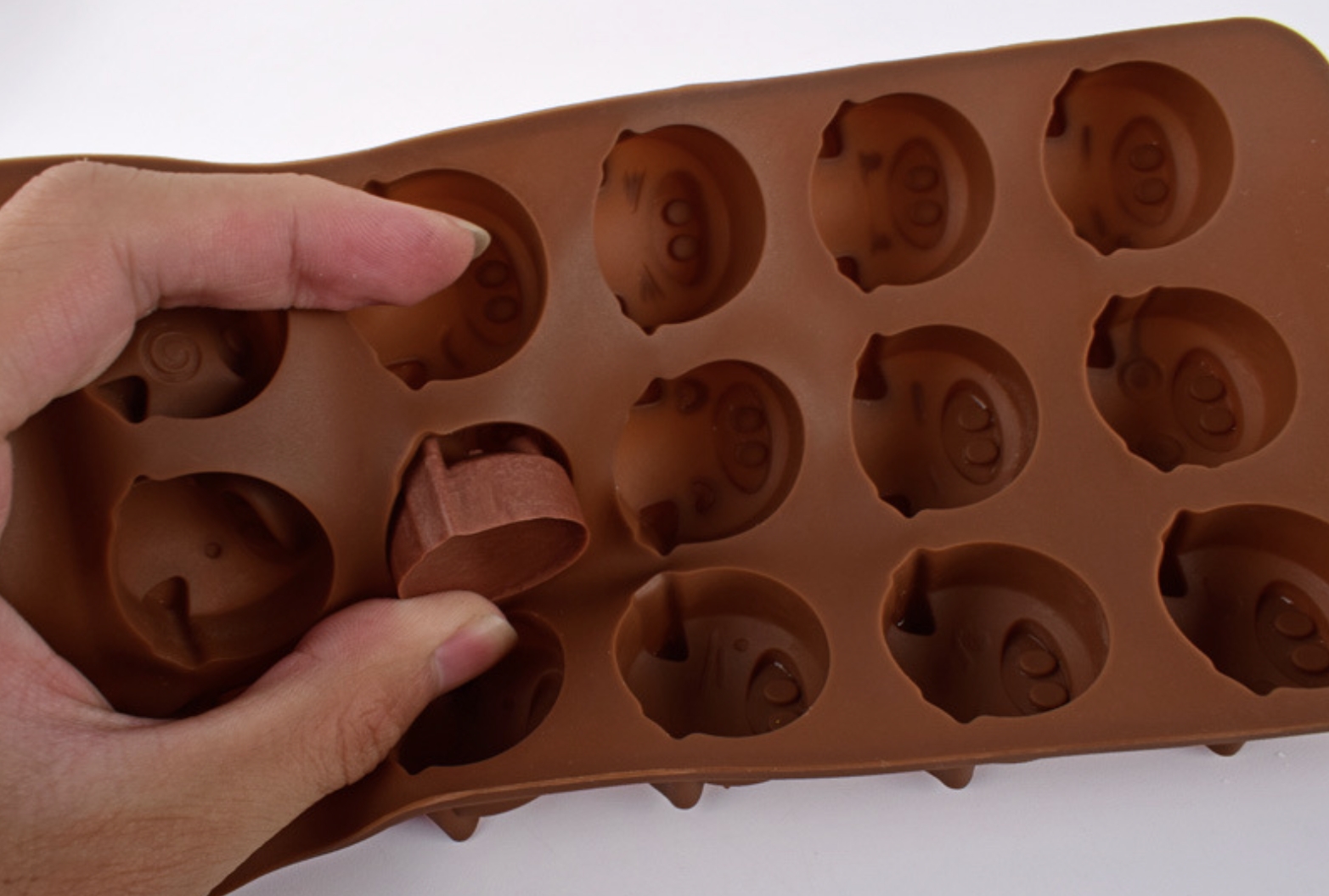 15 Cartoon Creative Baking Mold