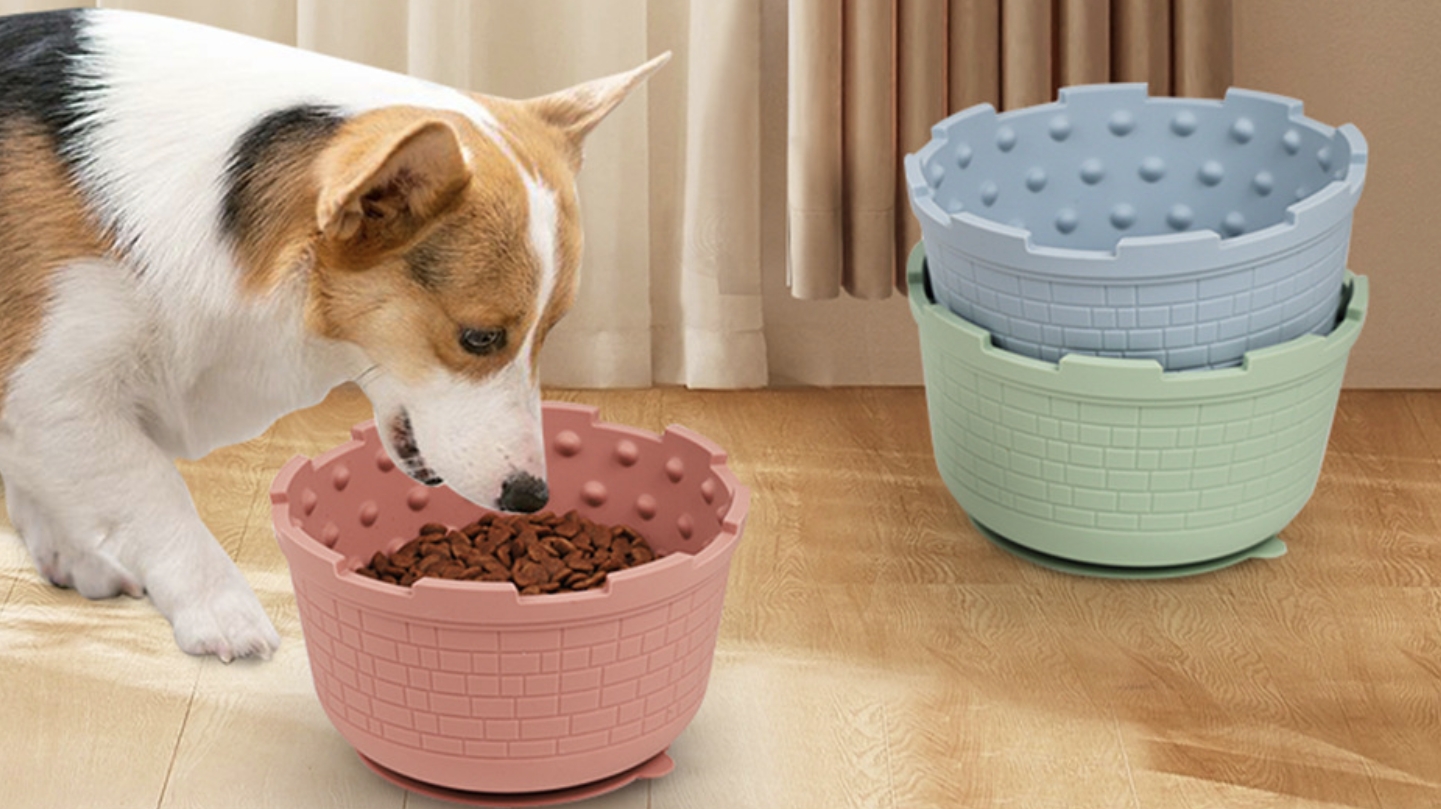 Silicone Pet Lick Bucket